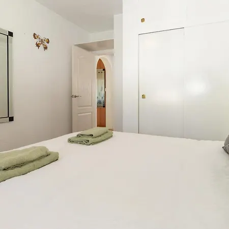 233 Laguna Views -alicante