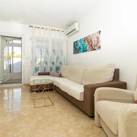 233 Laguna Views -alicante Ferienhaus *